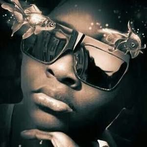 Meet your Posher, Mya